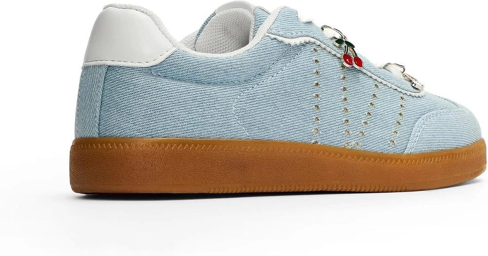 FabKids Retro Lace-Up Sneakers