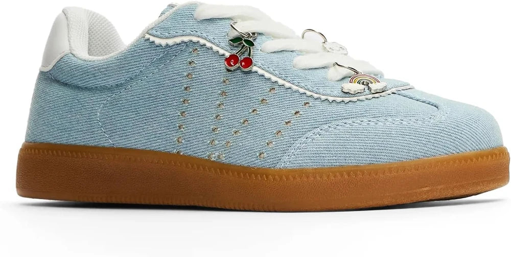FabKids Retro Lace-Up Sneakers